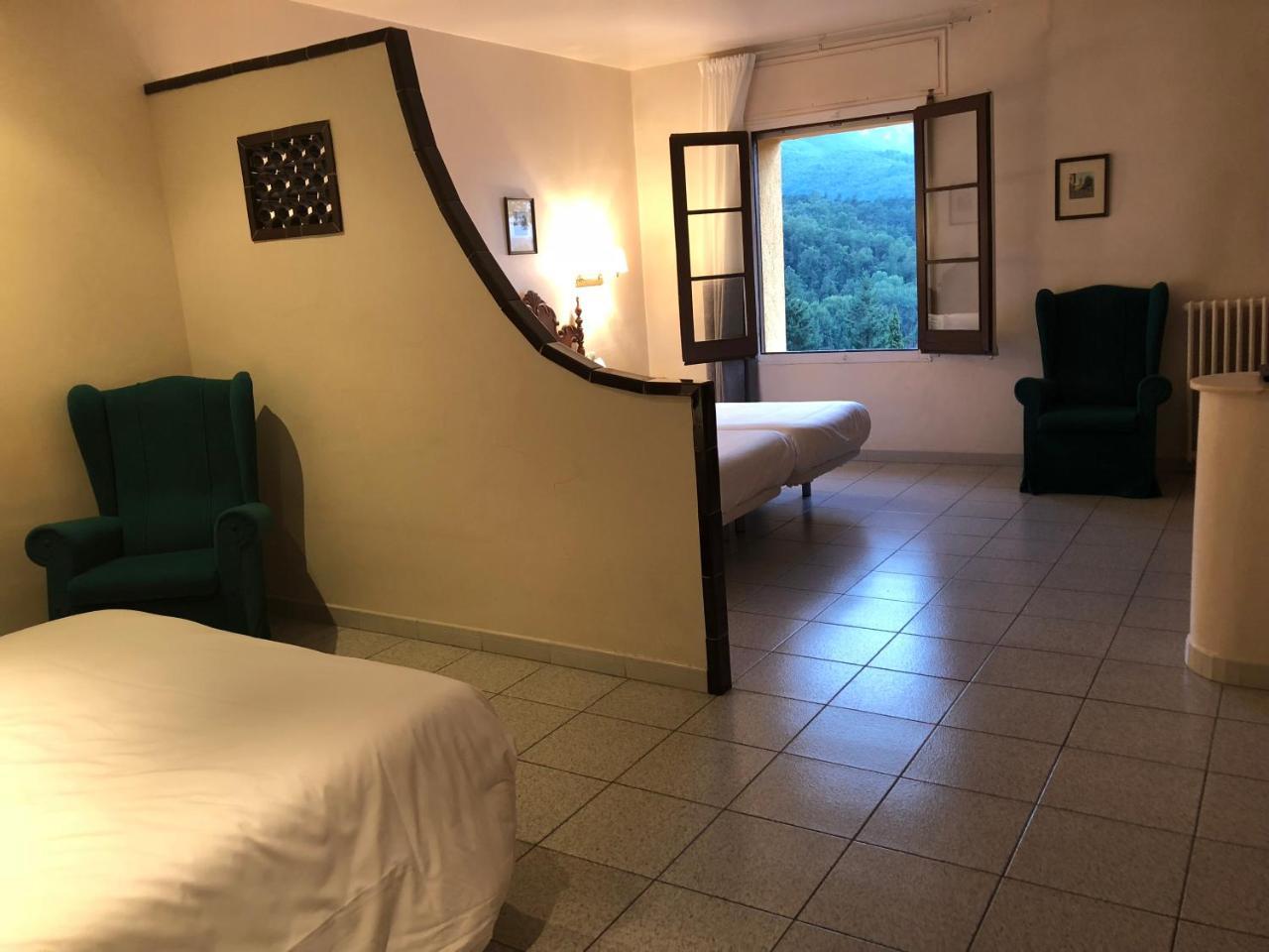 Hostal De La Gloria Виладрау Экстерьер фото