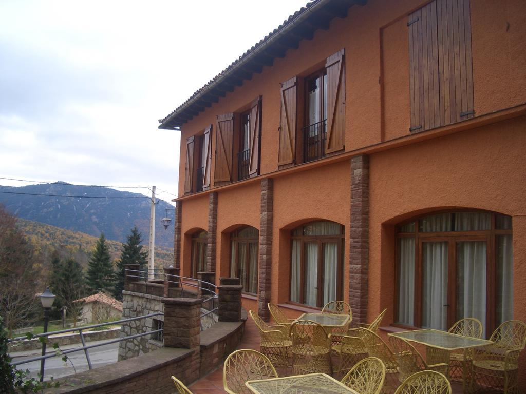 Hostal De La Gloria Виладрау Экстерьер фото